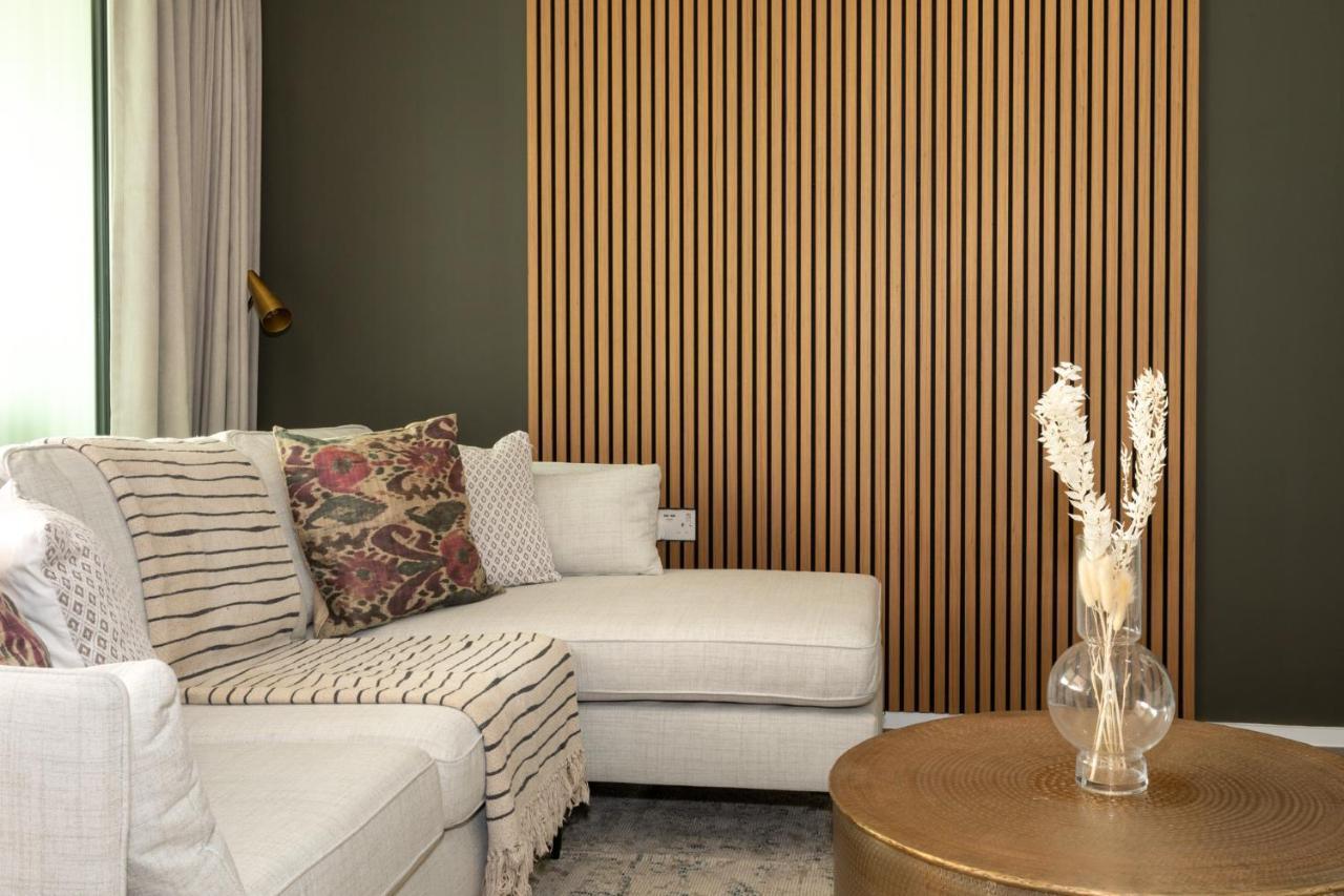 The Aurora's Nest - Lovely 3bdr With Balcony And Study * Londra