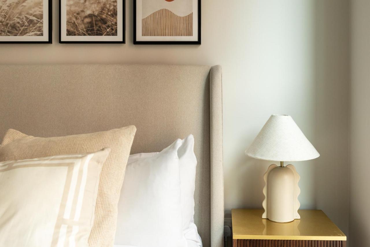 The Aurora's Nest - Lovely 3bdr With Balcony And Study Apartament